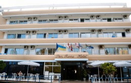 هتل San Remo لارناکا