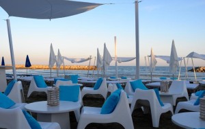 محوطه هتل محوطه هتل