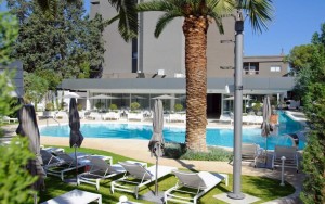 محوطه هتل محوطه هتل