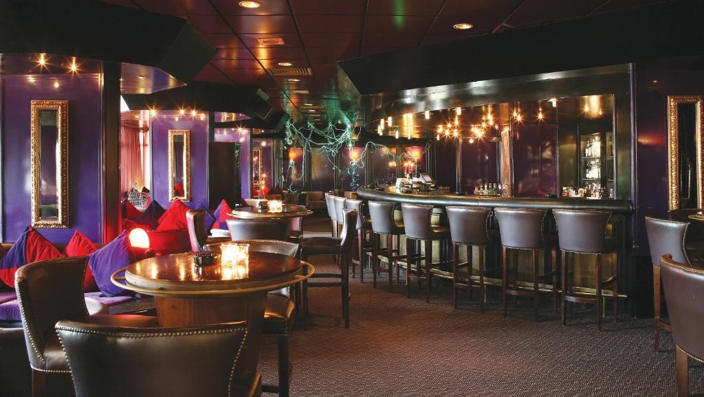 رستوران رستوران