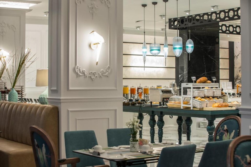 رستوران رستوران