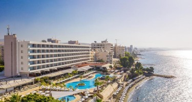 هتل The Royal Apollonia لیماسول