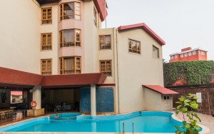 محوطه هتل محوطه هتل