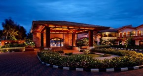 هتل Kenilworth Resort گوا