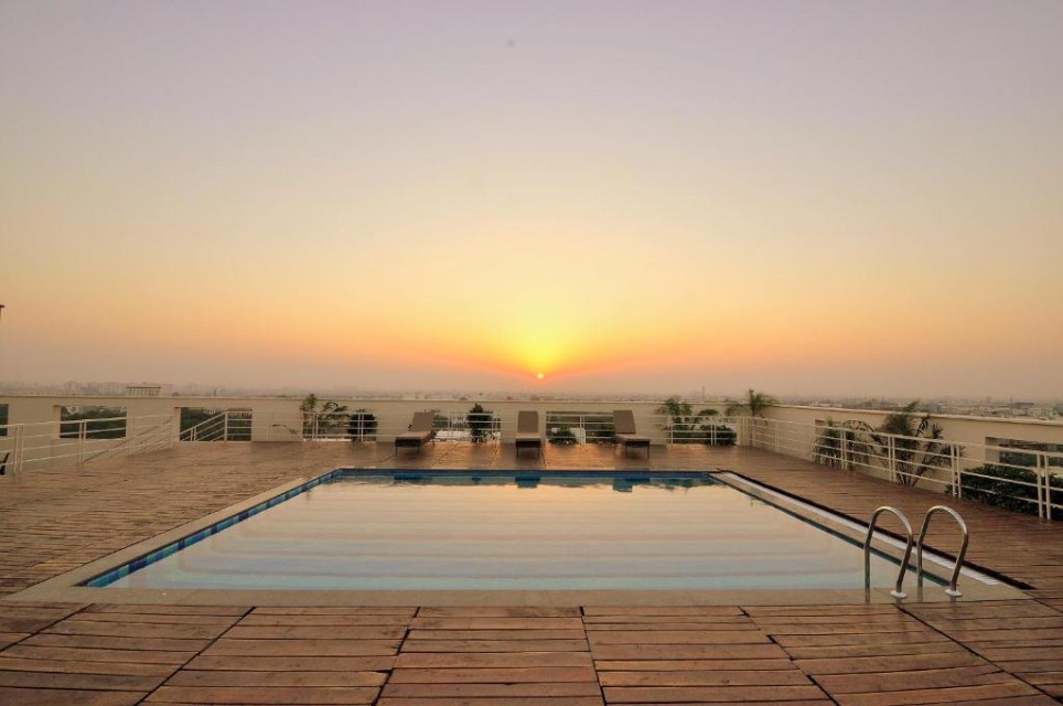 استخر استخر