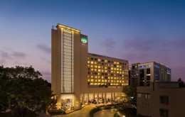 هتل Courtyard by Marriott Mumbai بمبئی