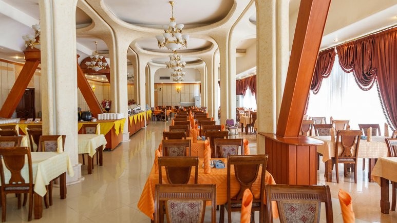 رستوران رستوران