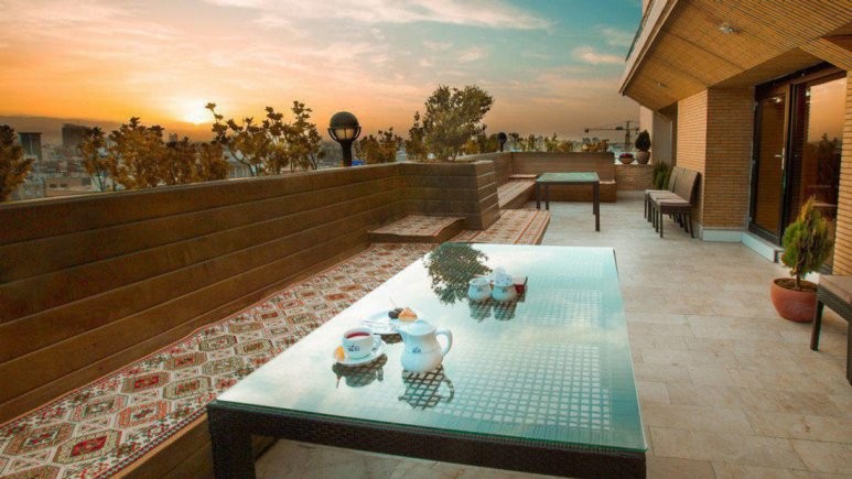 کافه تراس کافه تراس