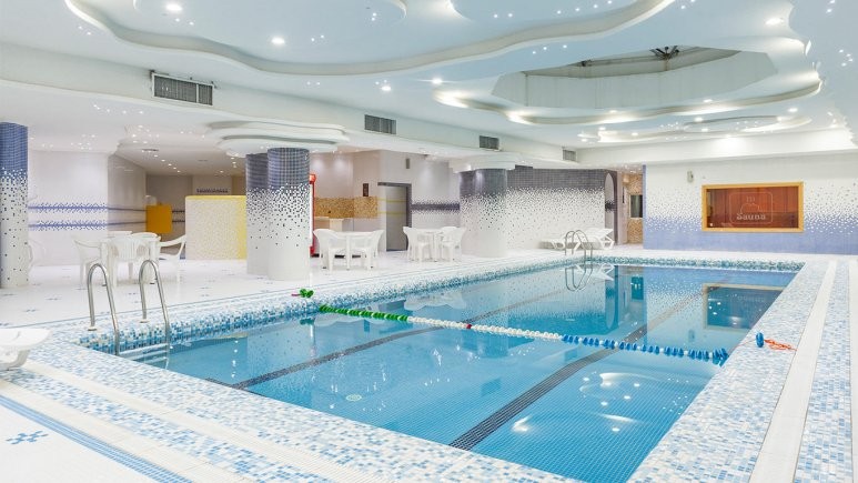 استخر استخر