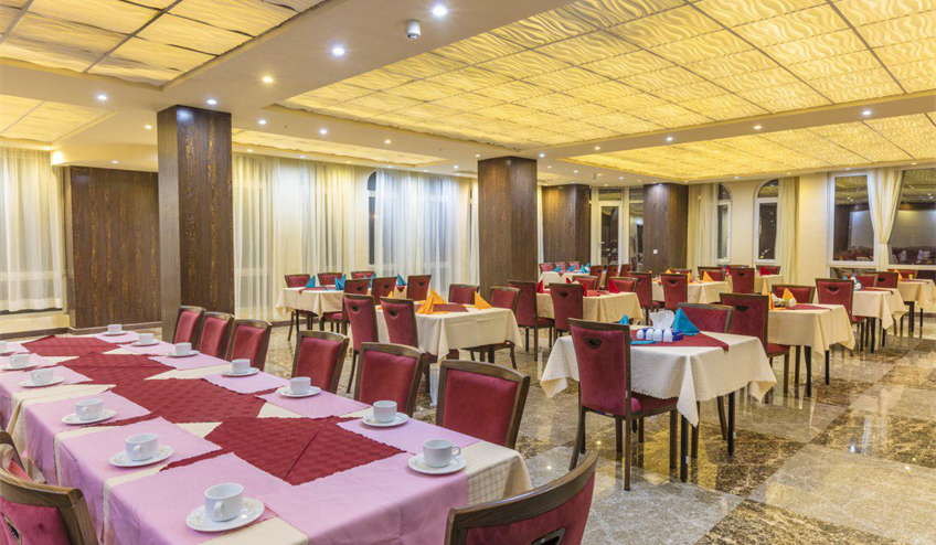 رستوران رستوران