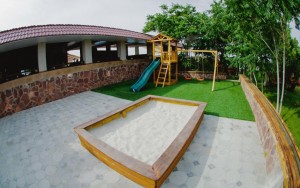 محوطه هتل محوطه هتل