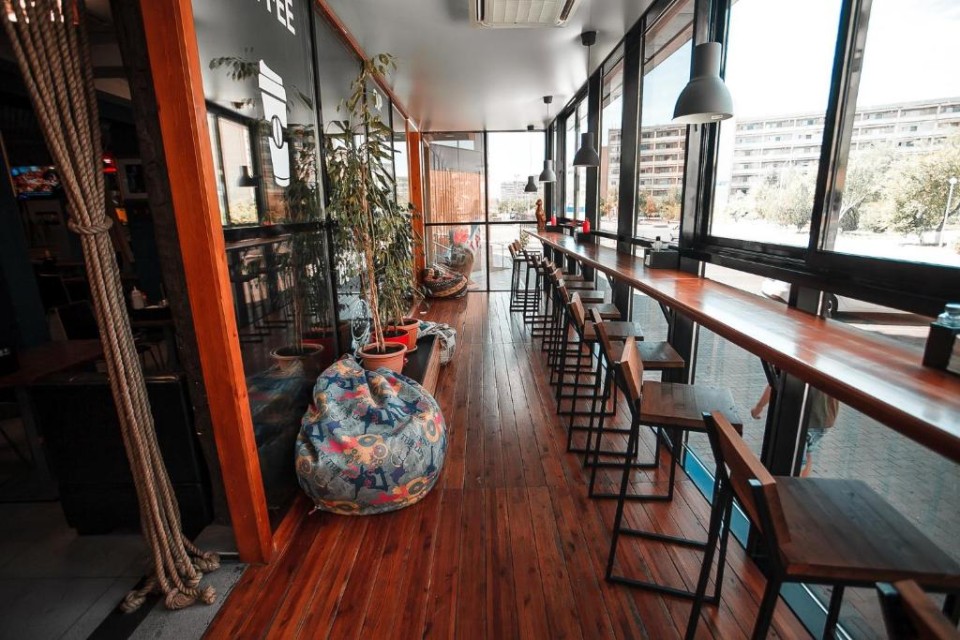 رستوران رستوران