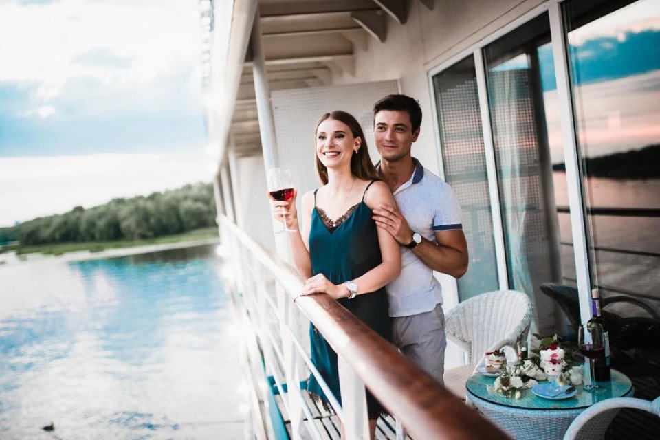 محوطه هتل محوطه هتل