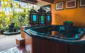 جکوزی جکوزی