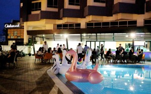 استخر استخر