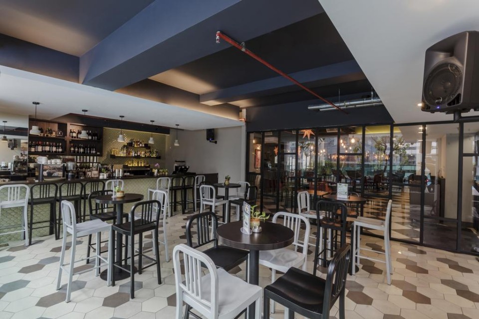 رستوران رستوران