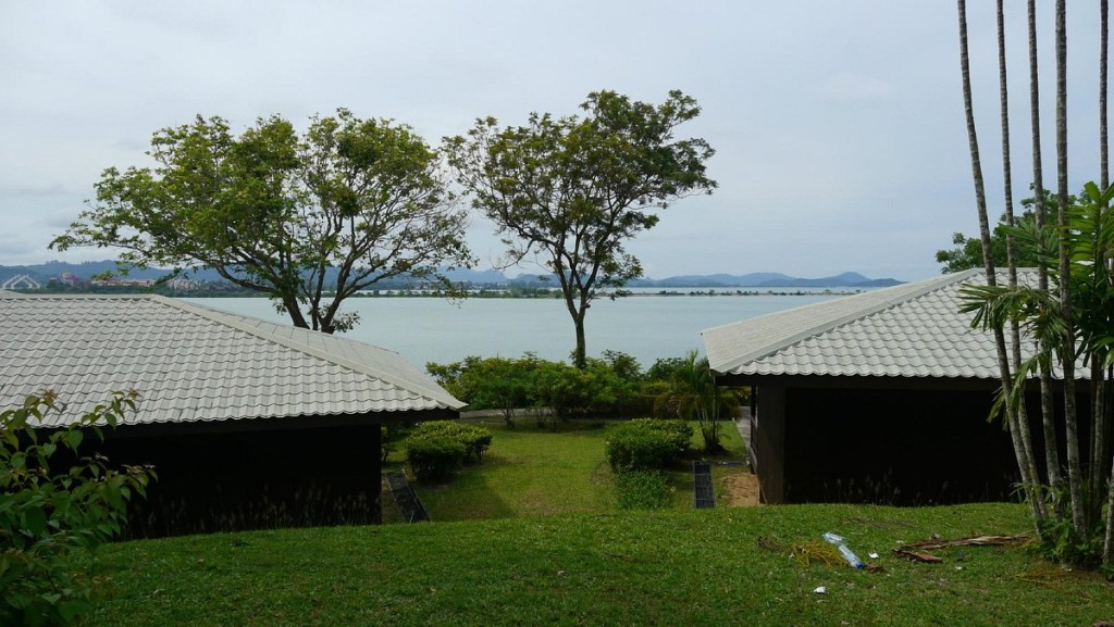 محوطه هتل محوطه هتل