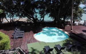 محوطه هتل محوطه هتل