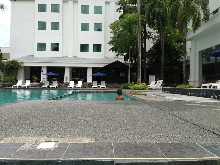 محوطه هتل محوطه هتل