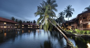 هتل Pelangi Beach Resort لنکاوی