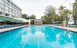 محوطه هتل محوطه هتل