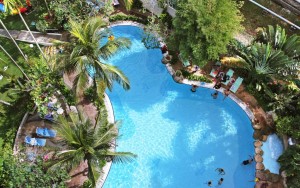 محوطه هتل محوطه هتل