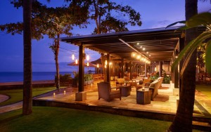 محوطه هتل محوطه هتل