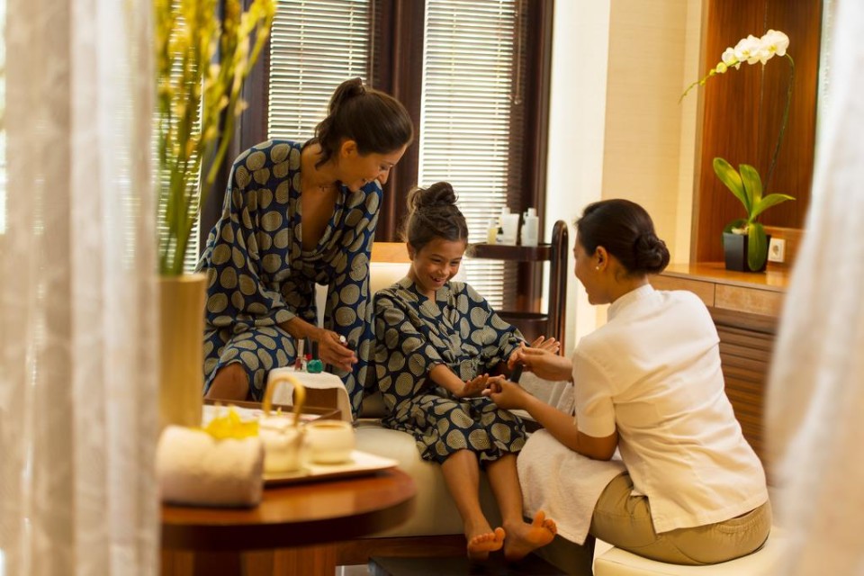 خدمات کودک خدمات کودک