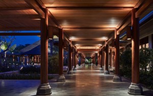 محوطه هتل محوطه هتل