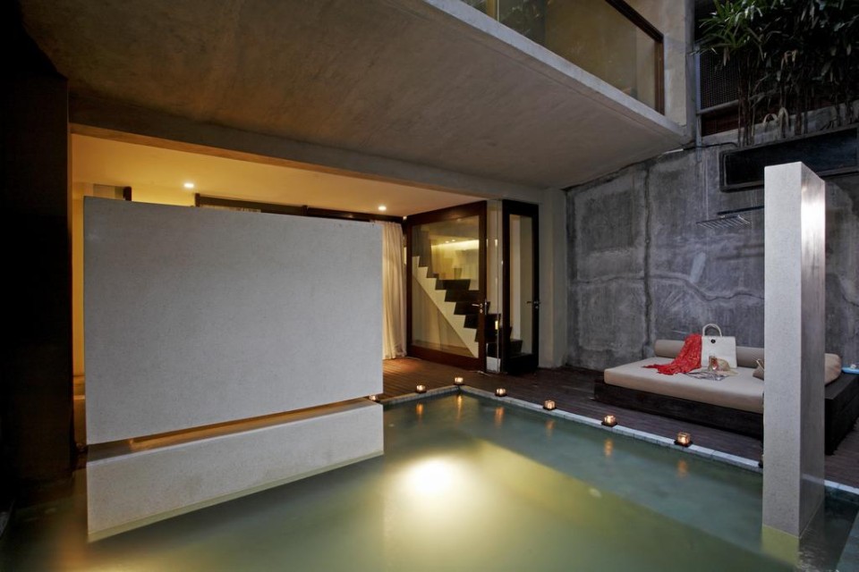 استخر استخر