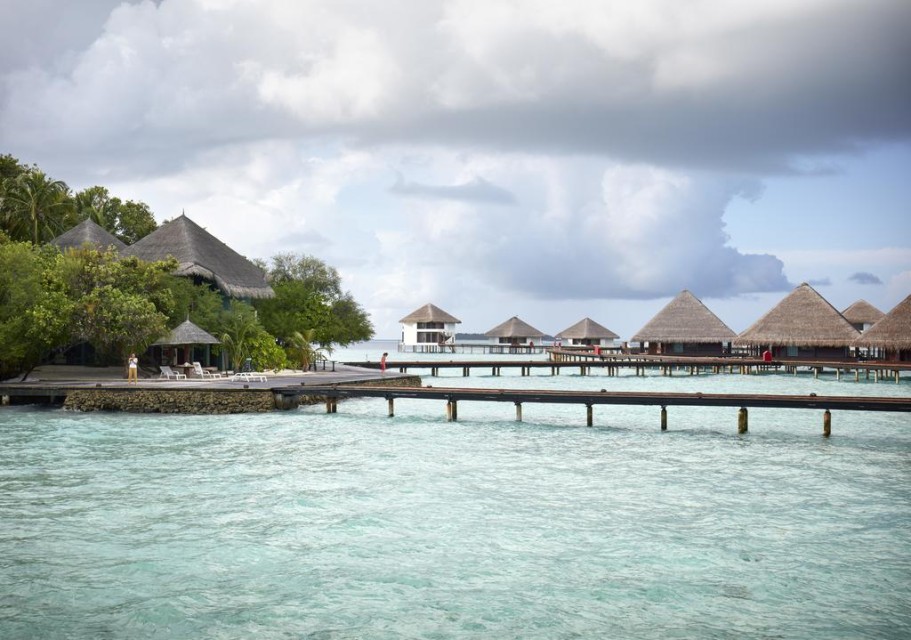 محوطه هتل محوطه هتل