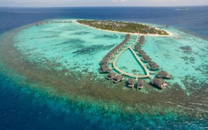 محوطه هتل محوطه هتل