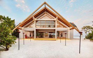 محوطه هتل محوطه هتل