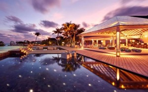 محوطه هتل محوطه هتل