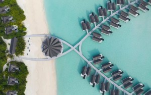 محوطه هتل محوطه هتل