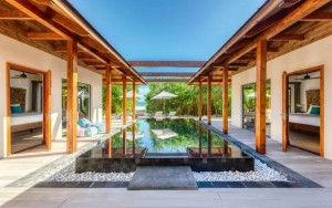 محوطه هتل محوطه هتل