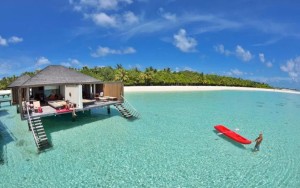 محوطه هتل محوطه هتل