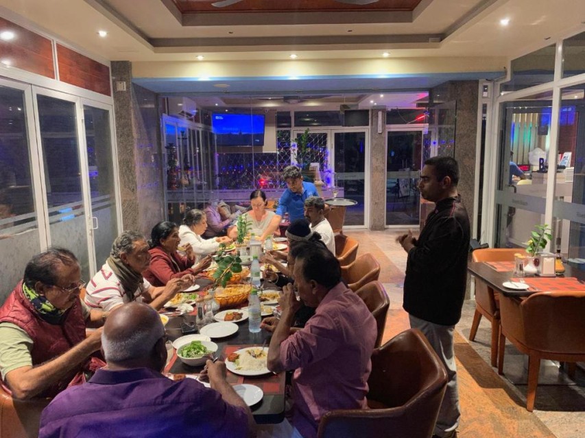 رستوران رستوران