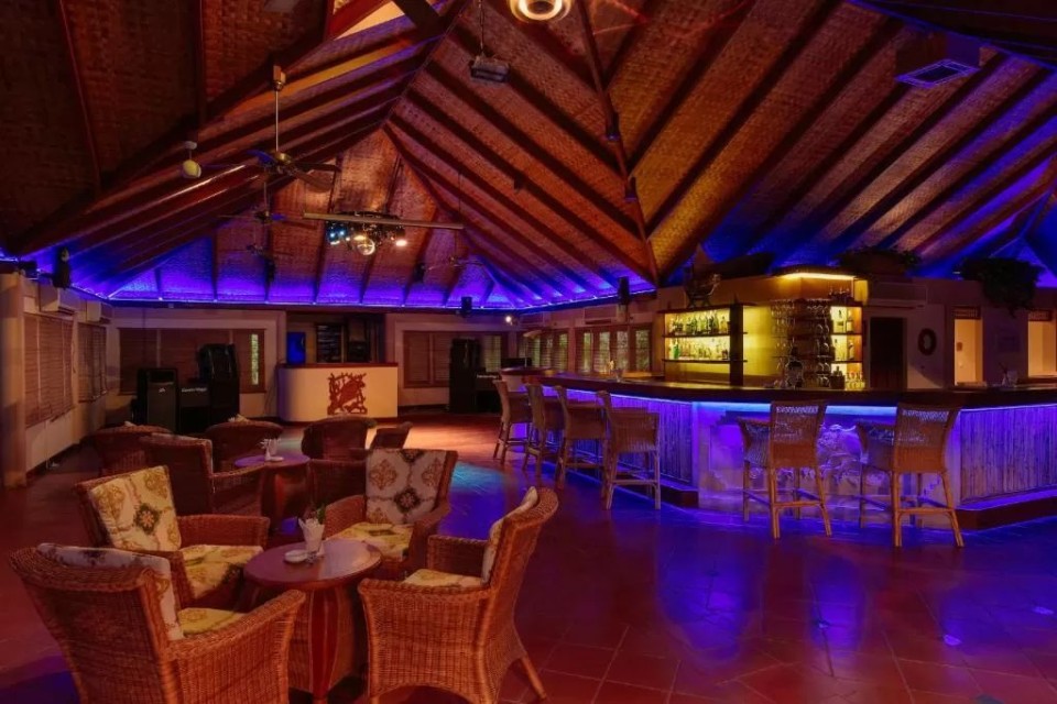 رستوران رستوران