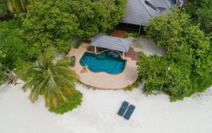 محوطه هتل محوطه هتل