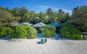 محوطه هتل محوطه هتل