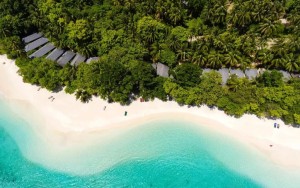 محوطه هتل محوطه هتل