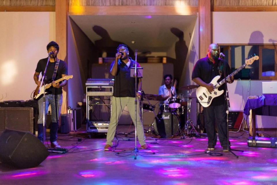 سرگرمی شبانه سرگرمی شبانه