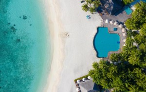 محوطه هتل محوطه هتل