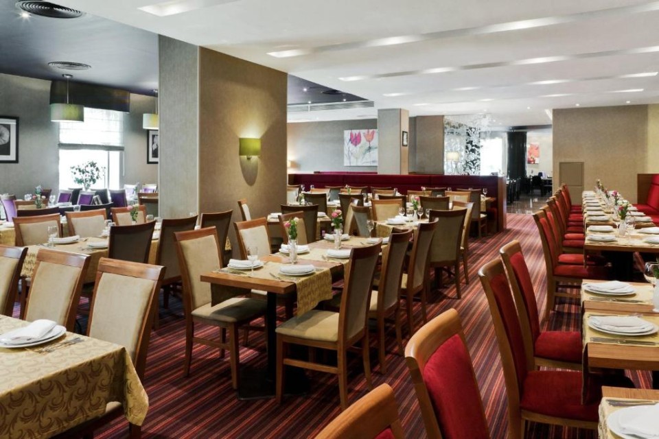 رستوران رستوران