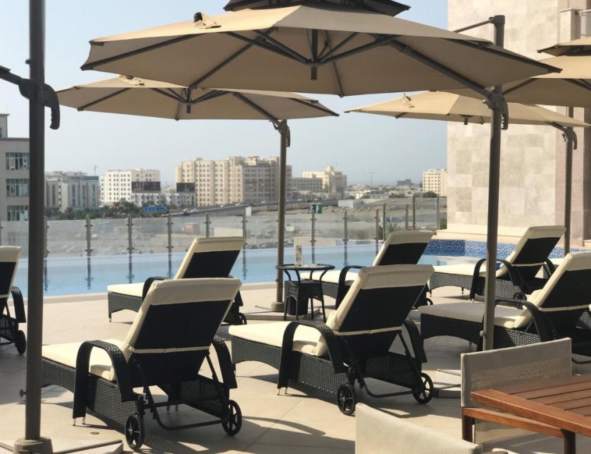 محوطه هتل محوطه هتل