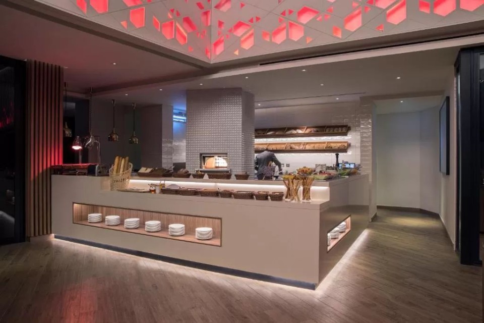 رستوران رستوران