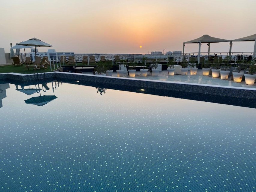 محوطه هتل محوطه هتل