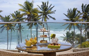 محوطه هتل محوطه هتل