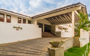 محوطه هتل محوطه هتل